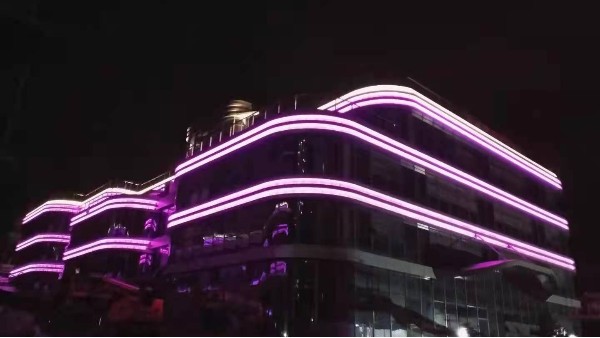 LED线条灯图片